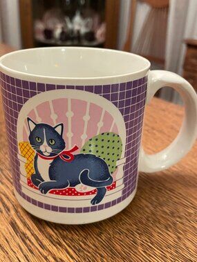 Vintage Whimsical Blue Cat Coffee Cup Mug 13 ounces